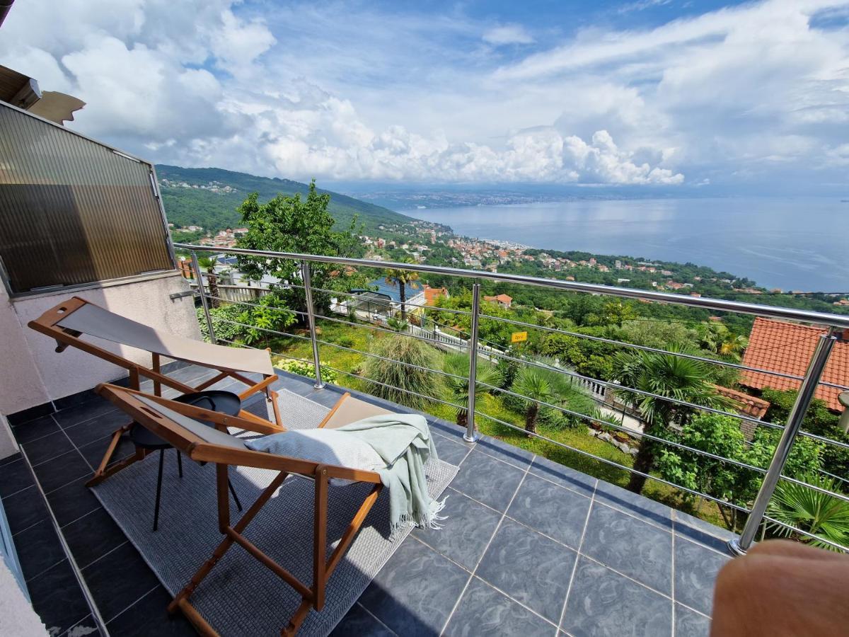 Ferienwohnung Mit 180° Meerblick Dobreć Exteriér fotografie