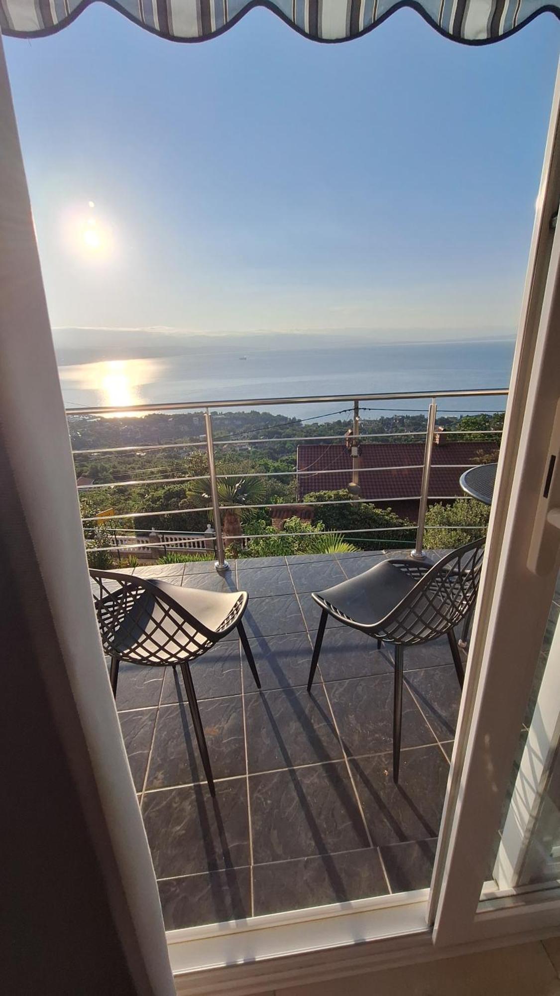 Ferienwohnung Mit 180° Meerblick Dobreć Exteriér fotografie